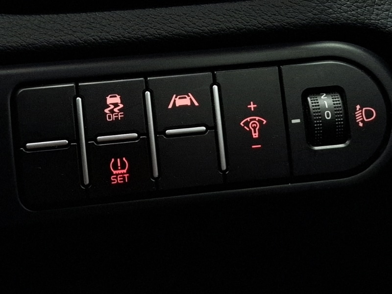 Used Kia Ceed 2022 for sale - 76511624: Photo 19