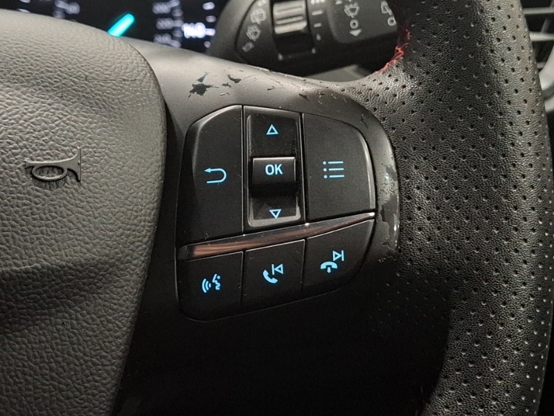 Used Ford Focus 2023 for sale - 76785860: Photo 18