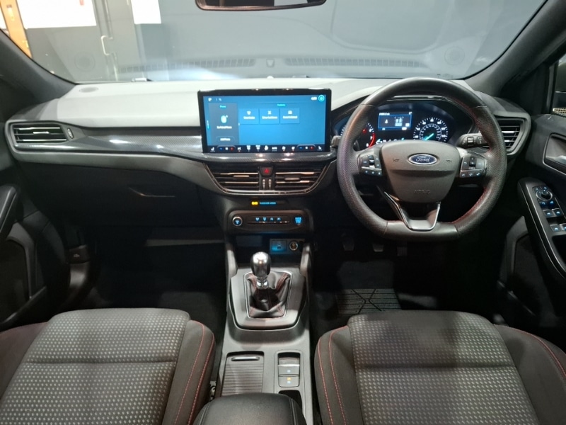 Used Ford Focus 2023 for sale - 76785860: Photo 2