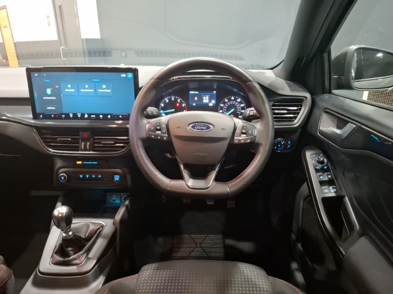 Used Ford Focus 2023 for sale - 76785860: Photo 7