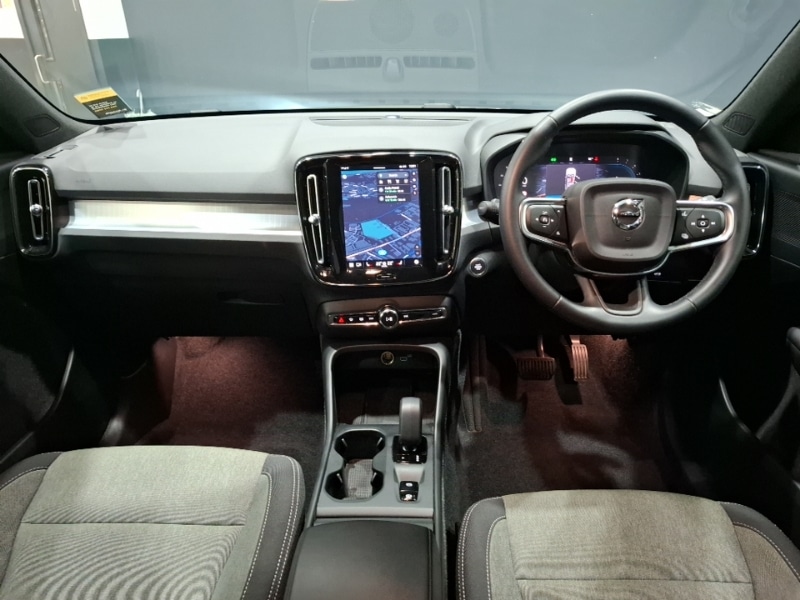 Used Volvo XC40 2024 for sale - 77284717: Photo 2