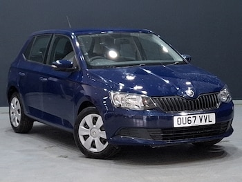 Used Skoda Fabia 2017 for sale - 79105868: Photo