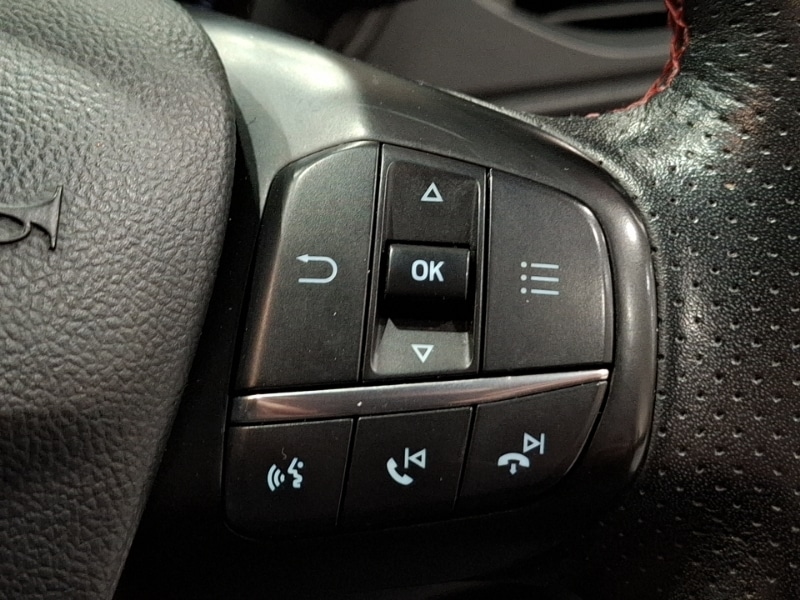 Used Ford Focus 2018 for sale - 77329617: Photo 14