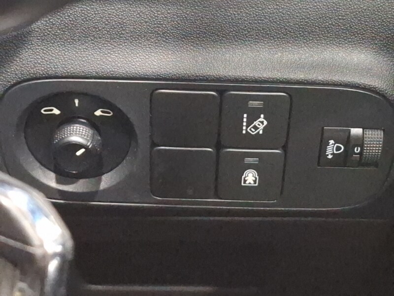 Used Citroen C3 2017 for sale - 76478546: Photo 19