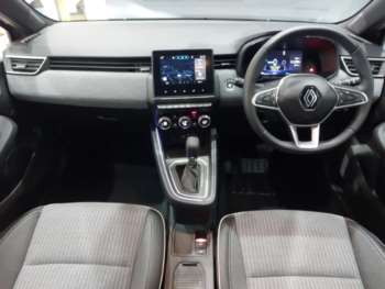 Used Renault Clio 2024 for sale - 74644439: Photo