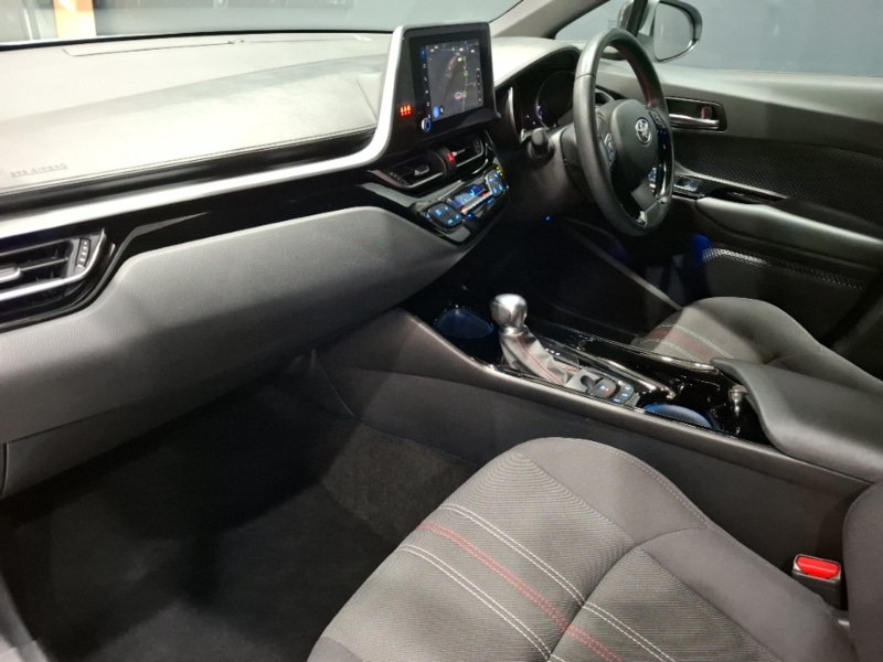 Used Toyota C-HR 2022 for sale - 76325760: Photo 5