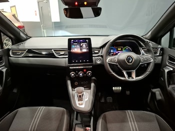 Used Renault Captur 2023 for sale - 75767963: Photo