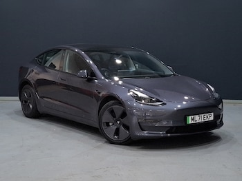 Tesla - Model 3