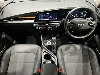 Used Kia Niro 2023 for sale - 78865826: Photo