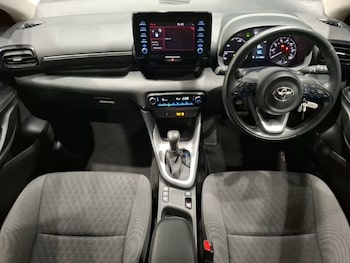 Used Toyota Yaris 2023 for sale - 78694899: Photo