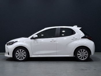 Used Toyota Yaris 2023 for sale - 78694899: Photo