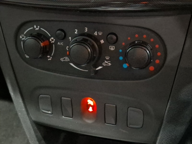 Used Dacia Sandero 2020 for sale - 77956576: Photo 17