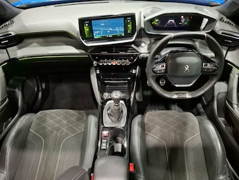 Used Peugeot 2008 2021 for sale - 77678075: Photo