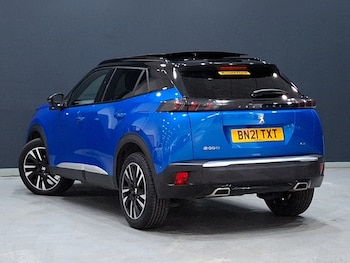 Used Peugeot 2008 2021 for sale - 77678075: Photo