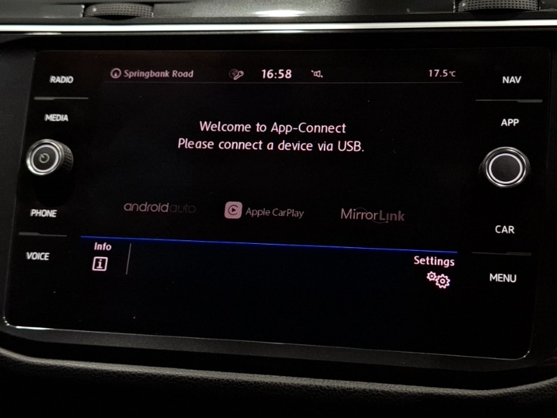 Used Volkswagen Tiguan 2019 for sale - 76408300: Photo 13