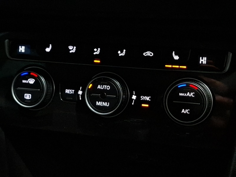 Used Volkswagen Tiguan 2019 for sale - 76408300: Photo 16