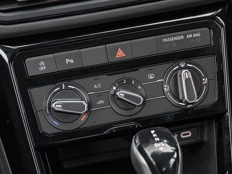 Used Volkswagen T-Cross 2024 for sale - 77726573: Photo 16