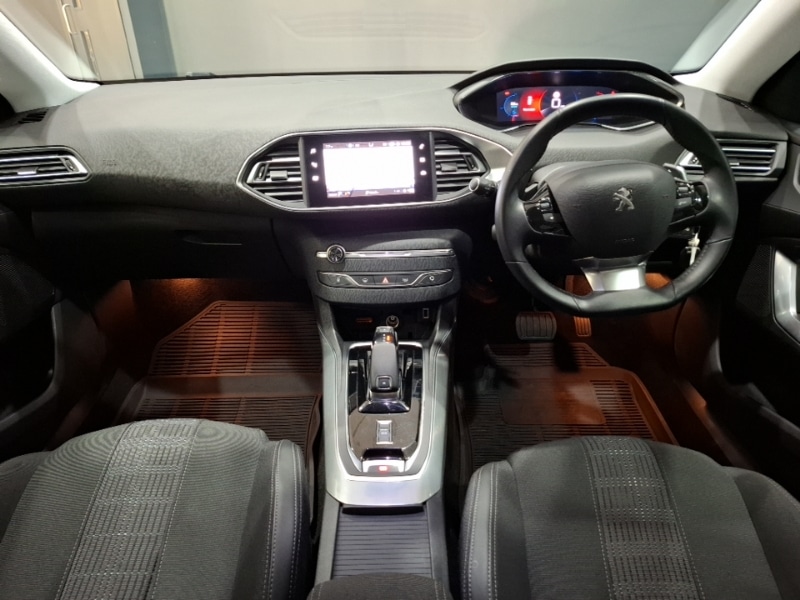 Used Peugeot 308 2021 for sale - 76834060: Photo 2