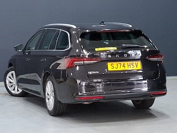 Used Skoda Octavia 2024 for sale - 79056502: Photo