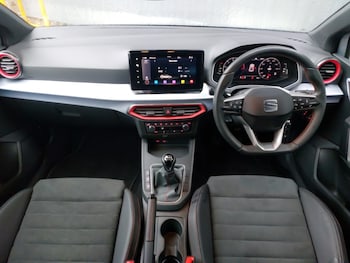 Used SEAT Ibiza 2023 for sale - 76150449: Photo 2