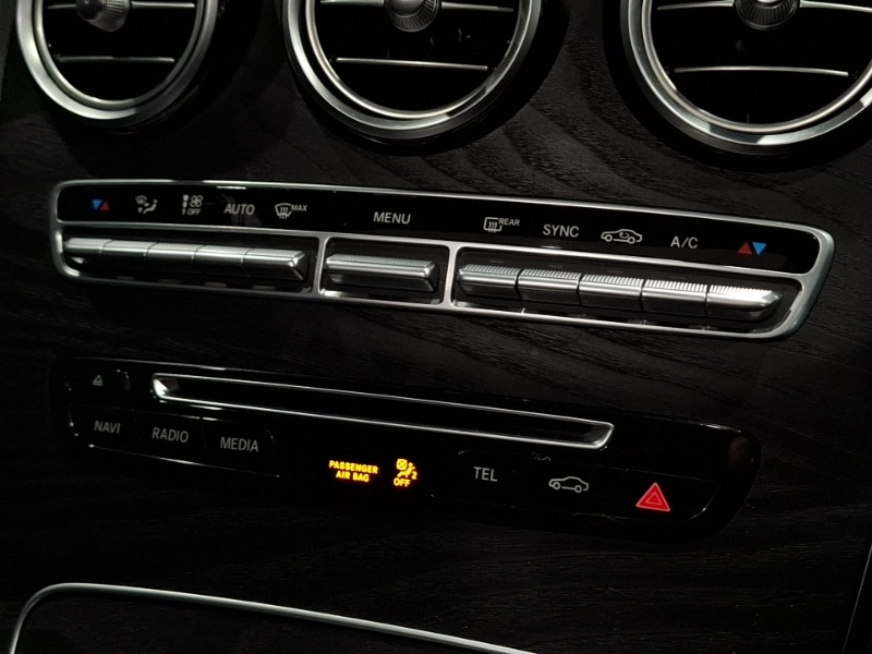 Used Mercedes-Benz GLC 2018 for sale - 76707737: Photo 17