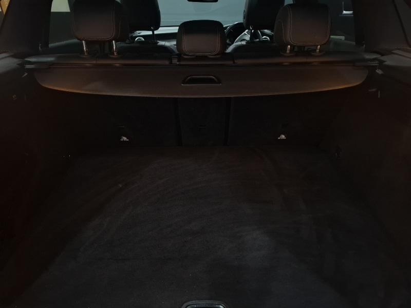 Used Mercedes-Benz GLC 2018 for sale - 76707737: Photo 8