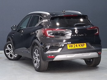 Used Renault Captur 2024 for sale - 79387206: Photo