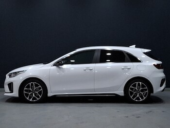 Used Kia Ceed 2021 for sale - 77568828: Photo