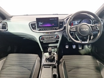 Used Kia Ceed 2024 for sale - 78642356: Photo