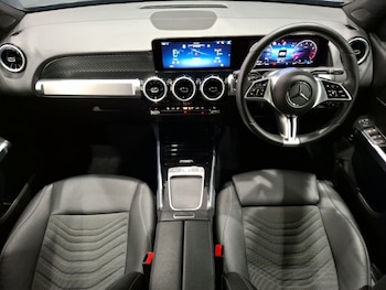 Used Mercedes-Benz GLB 2025 for sale - 79126802: Photo