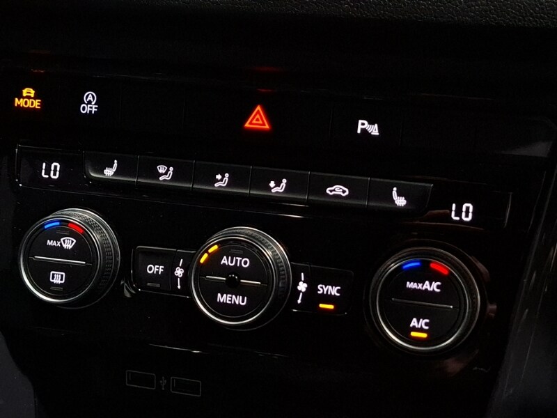 Used Volkswagen T-Roc 2018 for sale - 77078140: Photo 15