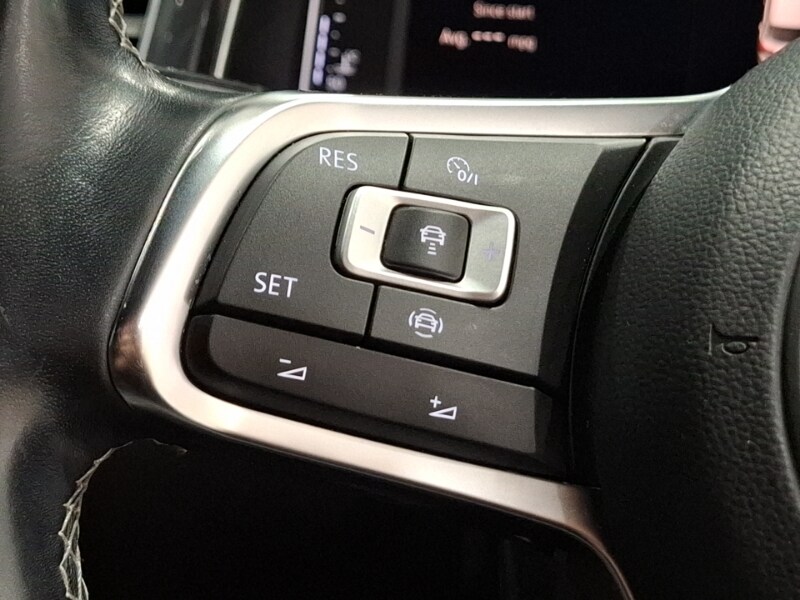 Used Volkswagen T-Roc 2018 for sale - 77078140: Photo 17