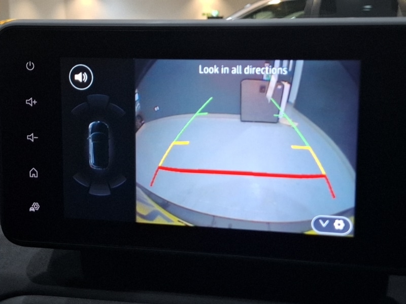 Used Dacia Sandero Stepway 2024 for sale - 76970685: Photo 11