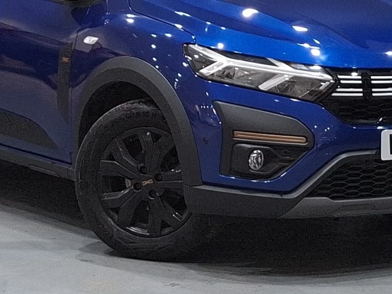 Used Dacia Sandero Stepway 2024 for sale - 76970685: Photo 9