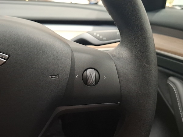 Used Tesla Model 3 2021 for sale - 76213251: Photo 19