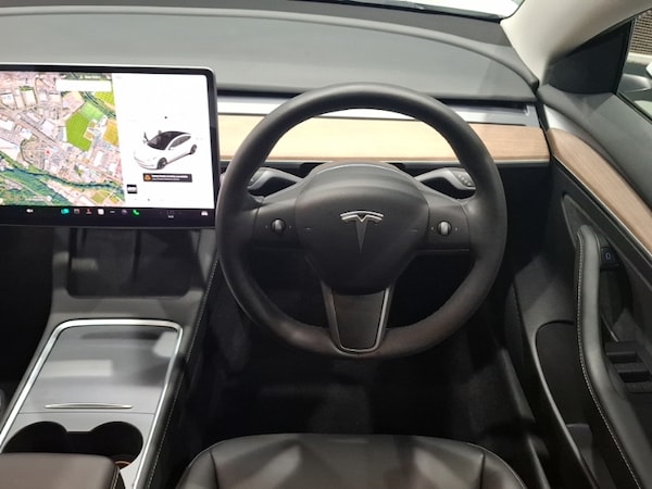 Used Tesla Model 3 2021 for sale - 76213251: Photo 7