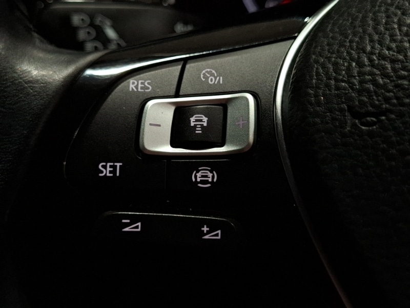 Used Volkswagen T-Roc 2019 for sale - 77815740: Photo 16