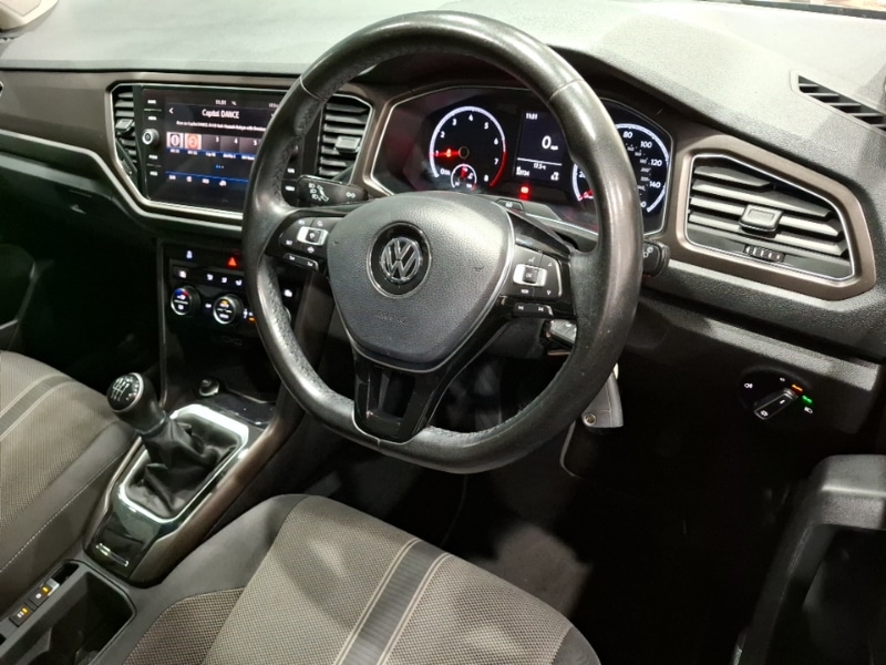 Used Volkswagen T-Roc 2019 for sale - 77815740: Photo 19