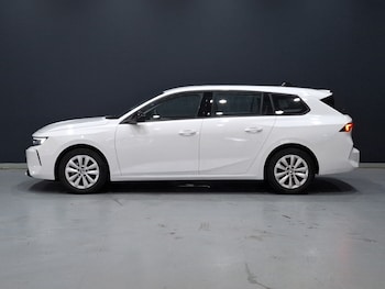 Used Vauxhall Astra 2023 for sale - 75558386: Photo