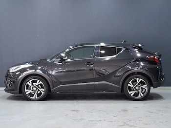 Used Toyota C-HR 2022 for sale - 79273833: Photo