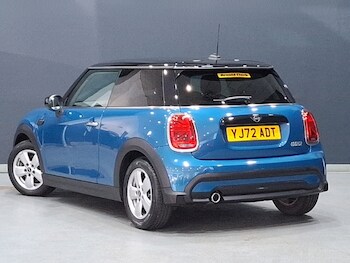 Used MINI Hatch 2022 for sale - 78147355: Photo