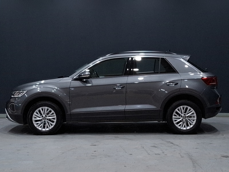 Used Volkswagen T-Roc 2022 for sale - 77644408: Photo 4