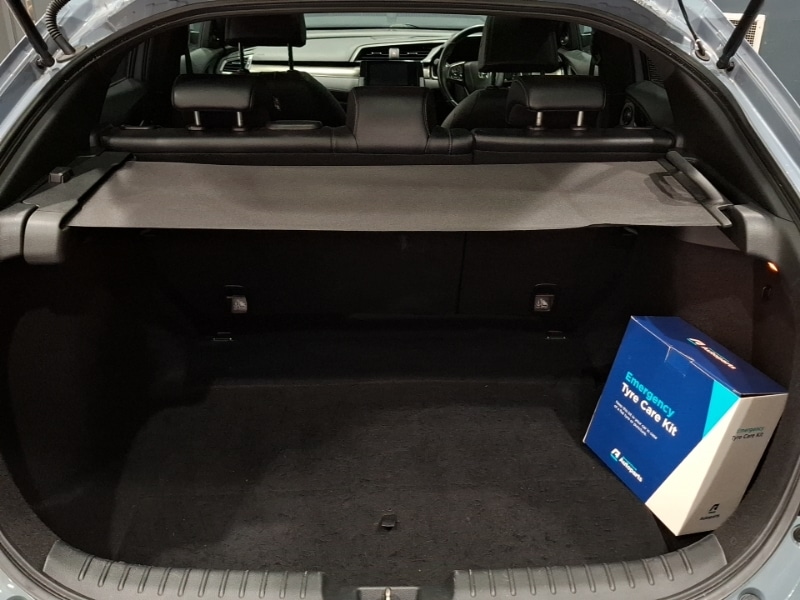 Used Honda Civic 2018 for sale - 76199108: Photo 8