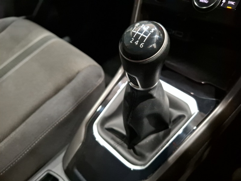 Used Volkswagen T-Roc 2019 for sale - 76403862: Photo 17