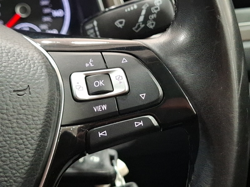 Used Volkswagen T-Roc 2019 for sale - 76403862: Photo 19