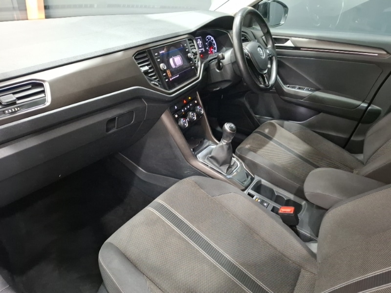 Used Volkswagen T-Roc 2019 for sale - 76403862: Photo 5