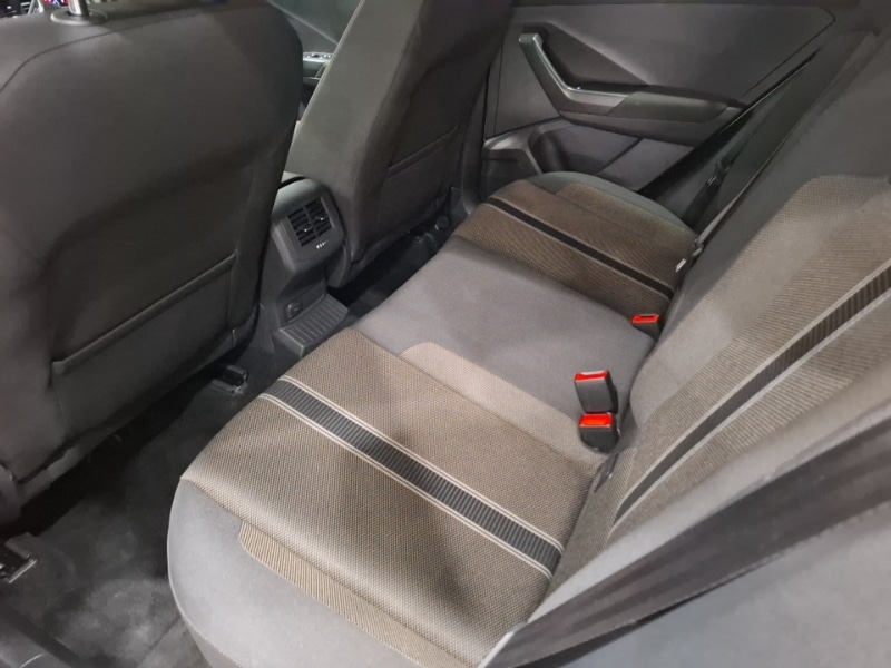 Used Volkswagen T-Roc 2019 for sale - 76403862: Photo 6