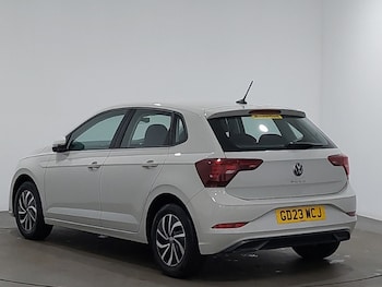 Used Volkswagen Polo 2023 for sale - 75622317: Photo