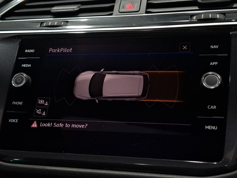 Used Volkswagen Tiguan 2018 for sale - 76493511: Photo 11