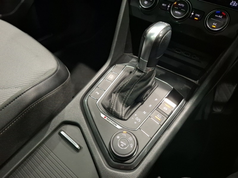 Used Volkswagen Tiguan 2018 for sale - 76493511: Photo 18